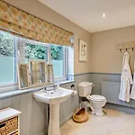 Holiday home 2 Bed In Richmond Oc-74305 Barton (Richmondshire)