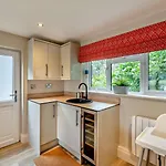 2 Bed In Richmond Oc-74305 * Barton (Richmondshire)
