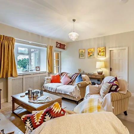 Дом отдыха 2 Bed In Richmond 74305 *